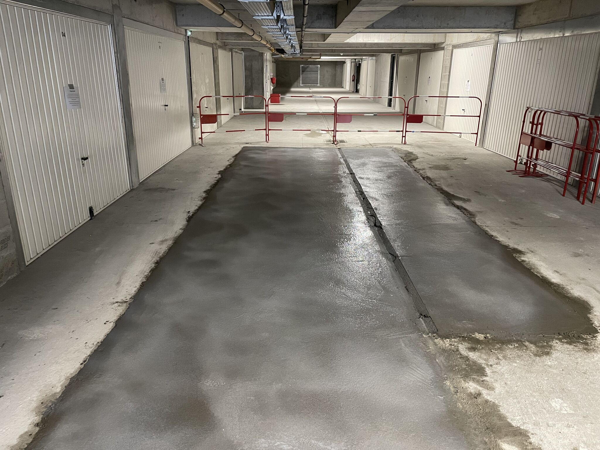 Réalisation de travaux de réfection d’un dallage pour une copropriété à Montluel (01) dans le cadre d’un dossier de dommage ouvrage-2