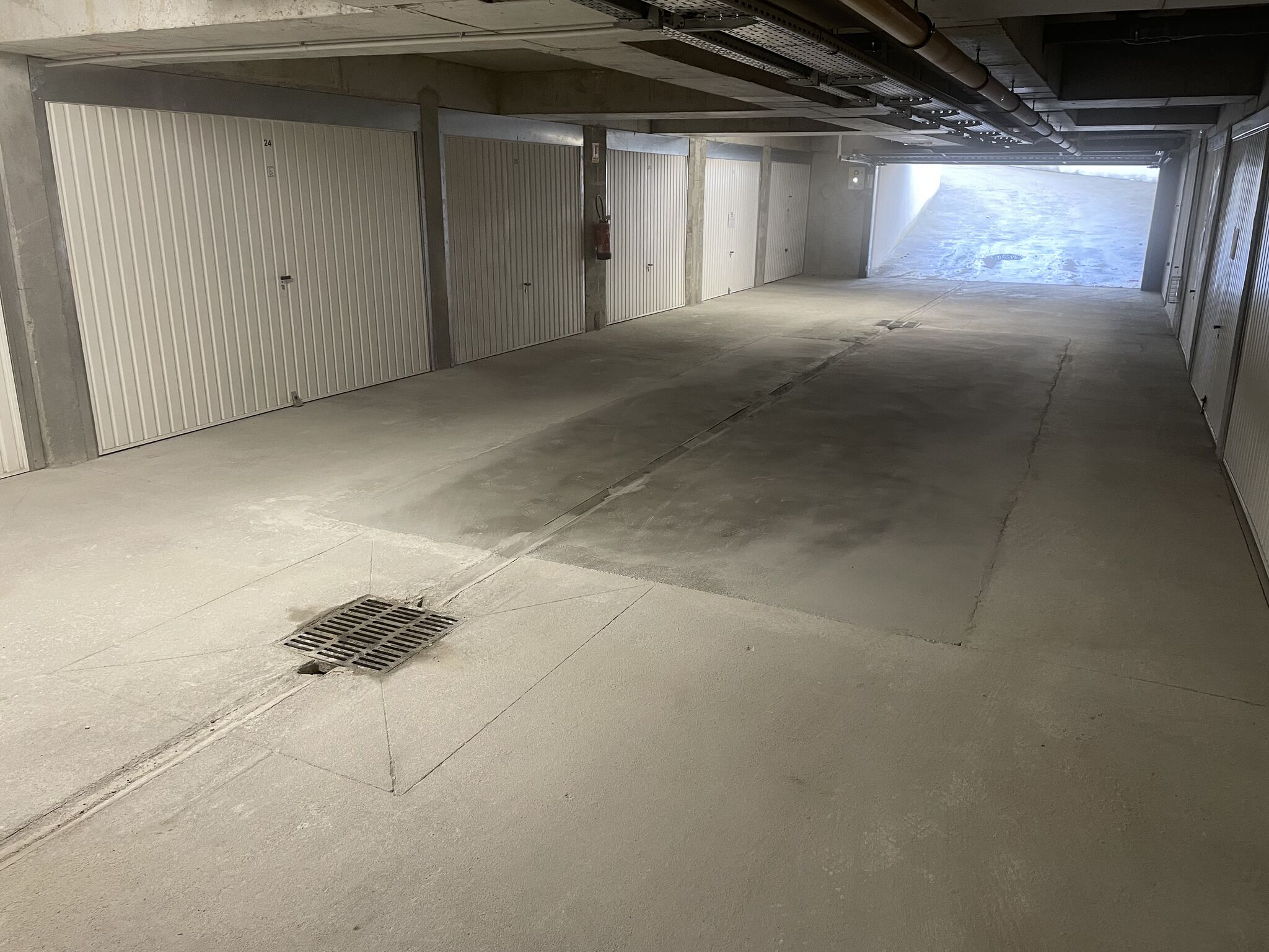 Réalisation de travaux de réfection d’un dallage pour une copropriété à Montluel (01) dans le cadre d’un dossier de dommage ouvrage-4