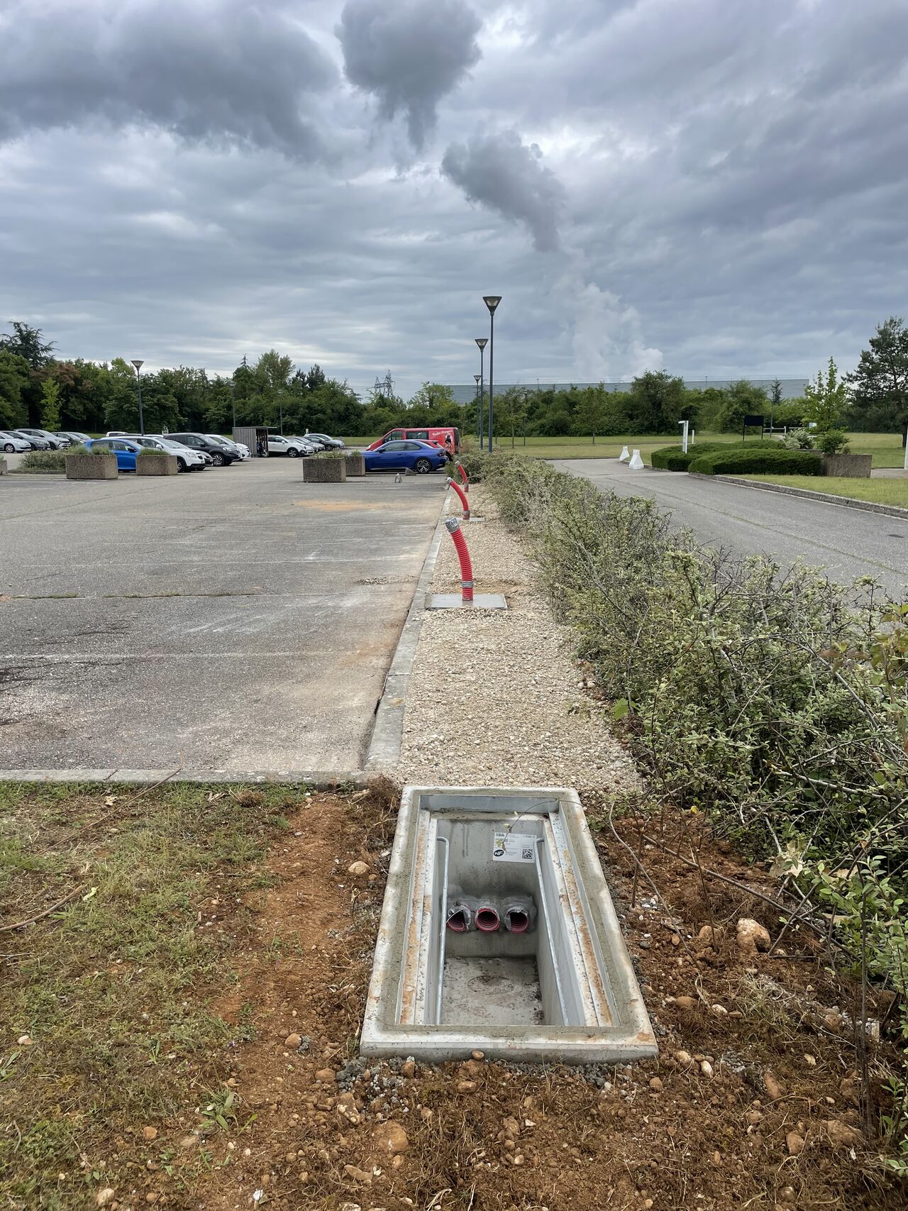 Réalisation du lot VRD et maçonnerie pour l’installation et le raccordement de 3 bornes de recharge sur le site HINOJOSA de Saint-Vulbas-2
